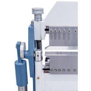 Plieuse manuelle Bernardo TB 1270 Flex Levage du limon supérieur est effectué par un excentrique