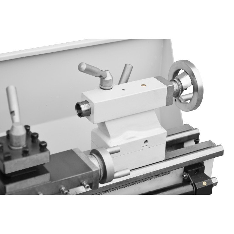 Tour universel Cormak Tytan 500 Vario 230V avec base.