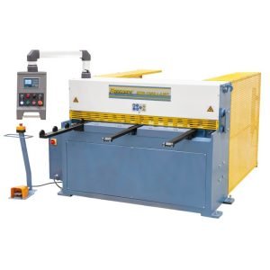 Cisaille à tôle semi-automatique Bernardo MTB 1300 x 4 NC 01