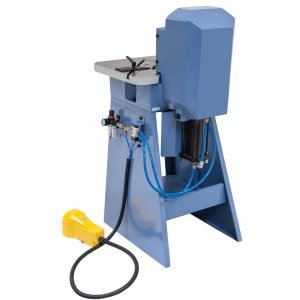 Encocheuse grugeuse pneumatique Bernardo AK 130 PT 03