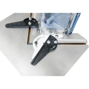 Encocheuse grugeuse pneumatique Bernardo AK 150 P 07